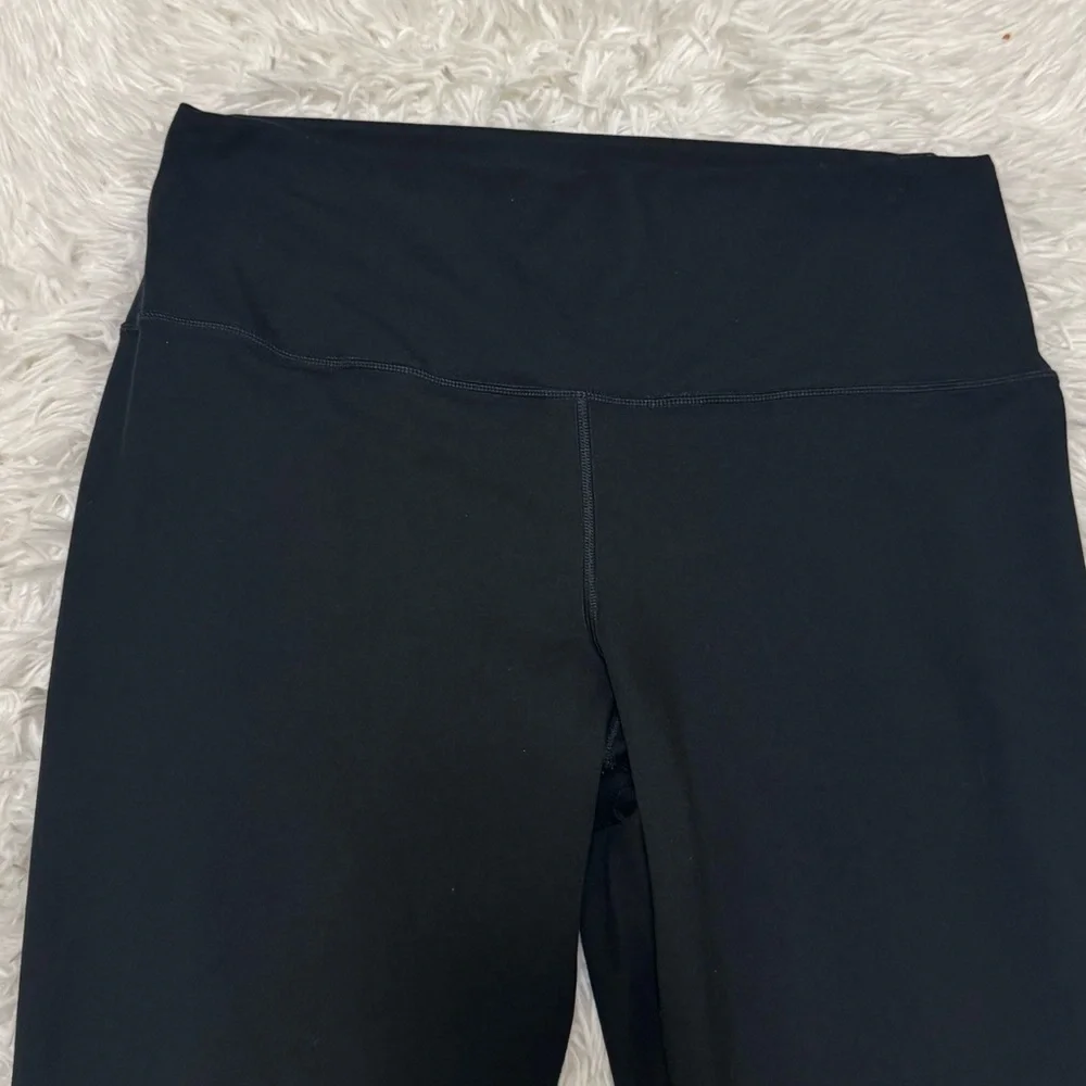 Gilly Hicks Black Leggings with High Waist and Full Length